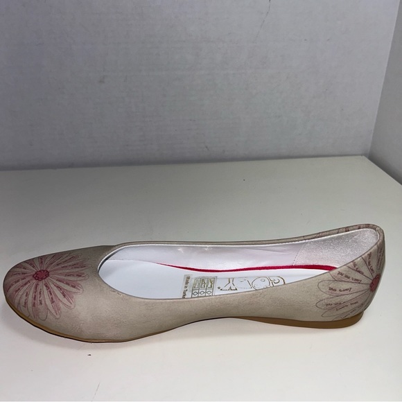 Goby Beige Pink Floral Faux Leather Slip On Ballerina Ballet Flats - Picture 5 of 12